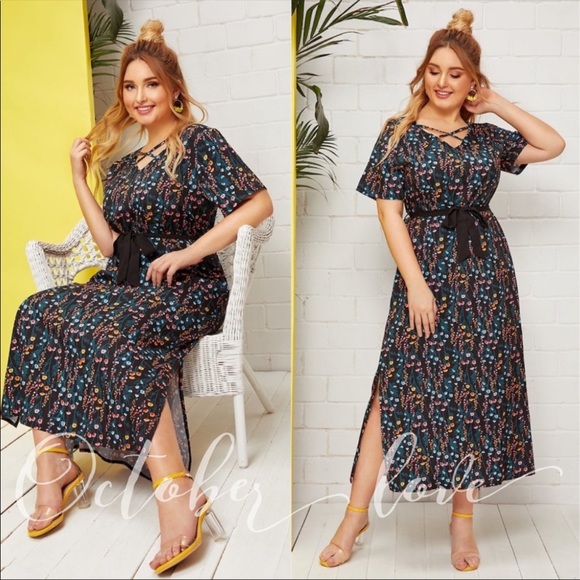 Private Label Dresses & Skirts - PLUS SIZE Adorable Floral Maxi Dress
